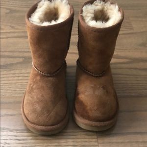 UGG Kids Chestnut Brown Classic Shearling Boots